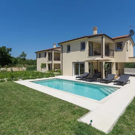 Casa Rilassante Tar 펜션 *